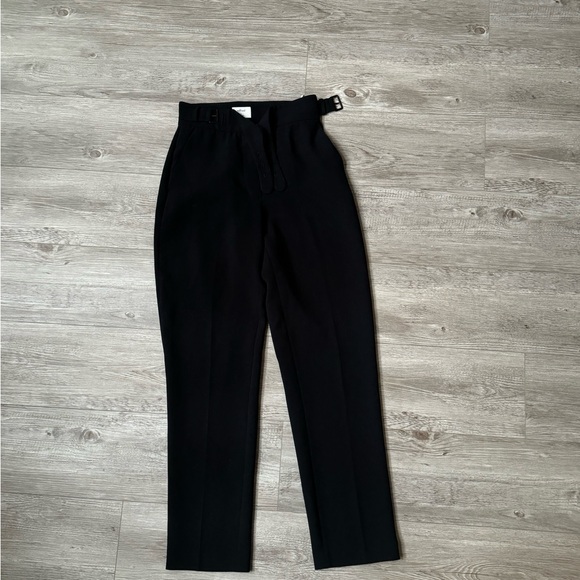 Aritzia trousers - Picture 1 of 3